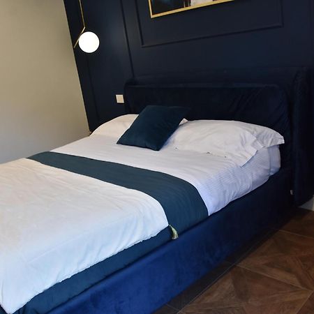 Gloden House Apartments Таорміна Екстер'єр фото