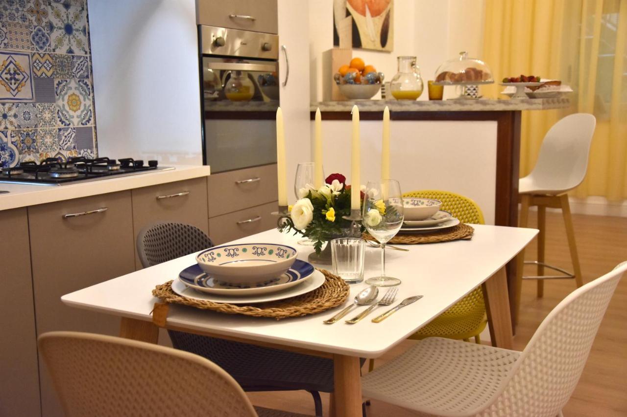Gloden House Apartments Таорміна Екстер'єр фото
