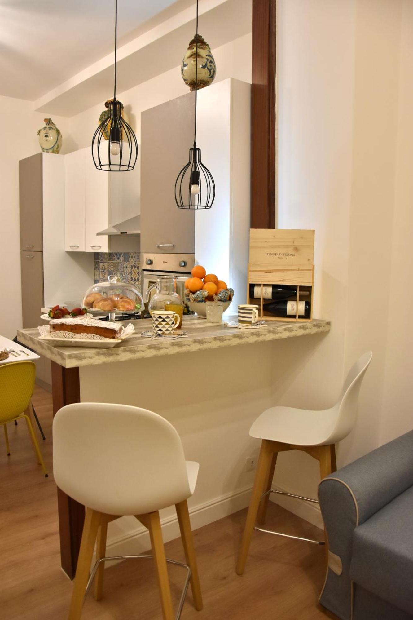 Gloden House Apartments Таорміна Екстер'єр фото